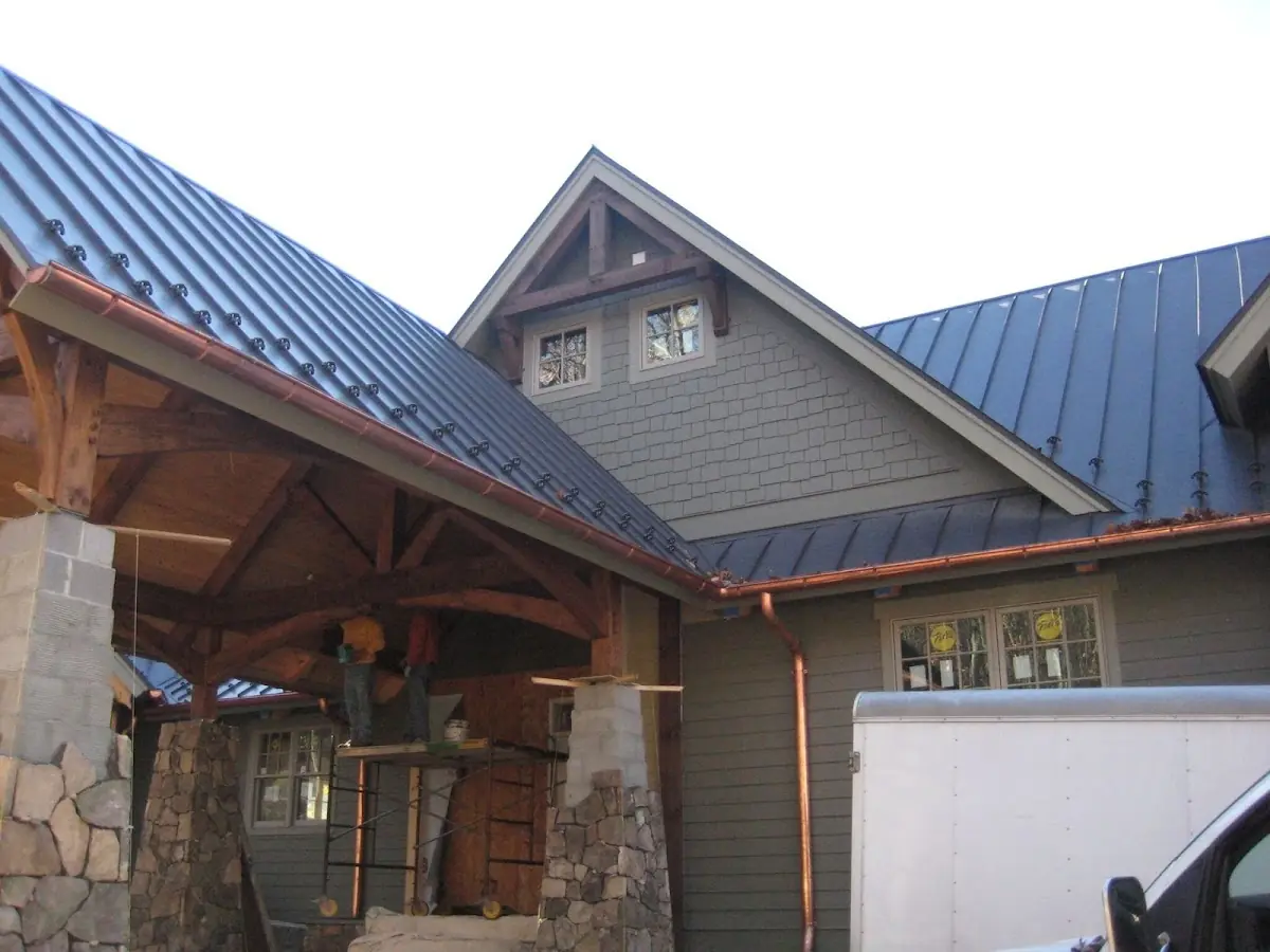 Craftsman Roofing team delivering quality roofing work in New Lexington